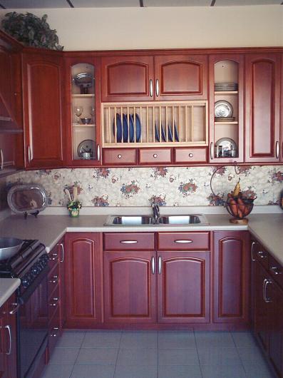 Gabinetes y laminados morales-Carpintería residencial en SOLEDAD DE