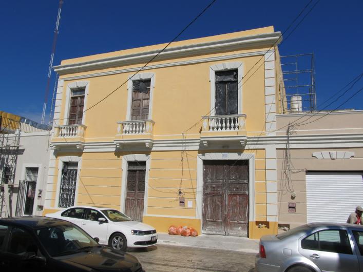 Casa Santiago en Merida. Teléfono y más info.